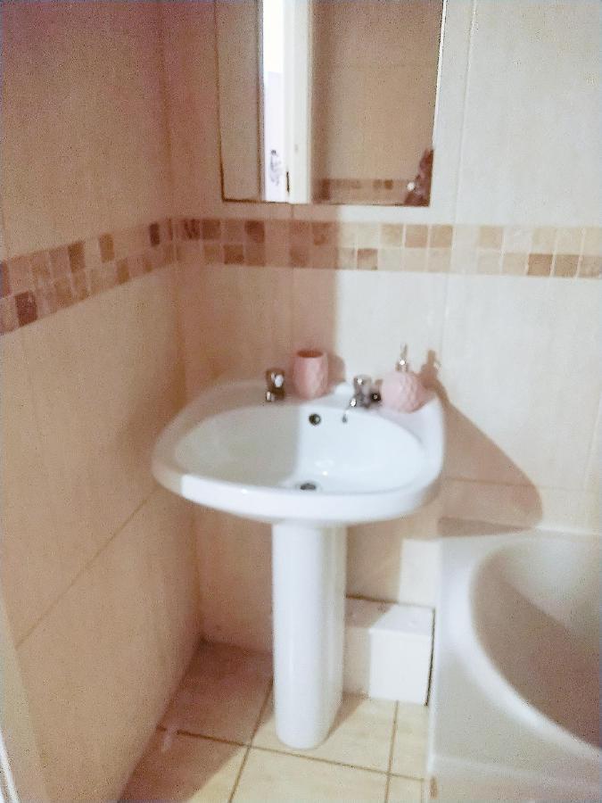 Double Room Close To Bradford University And City Centre المظهر الخارجي الصورة