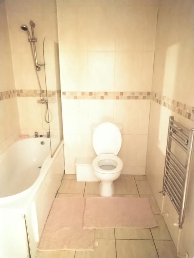 Double Room Close To Bradford University And City Centre المظهر الخارجي الصورة