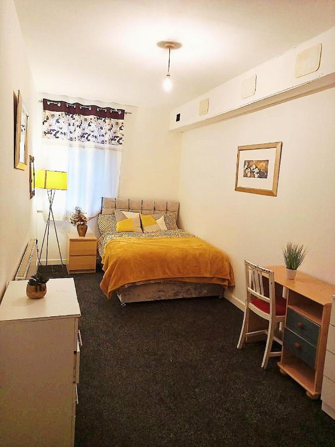 Double Room Close To Bradford University And City Centre المظهر الخارجي الصورة