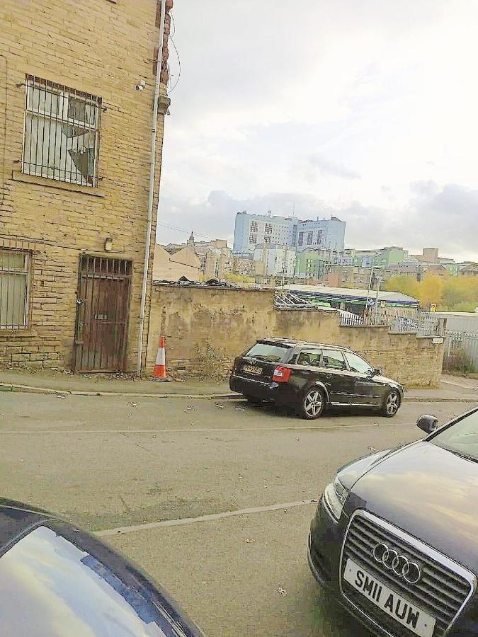 Double Room Close To Bradford University And City Centre المظهر الخارجي الصورة