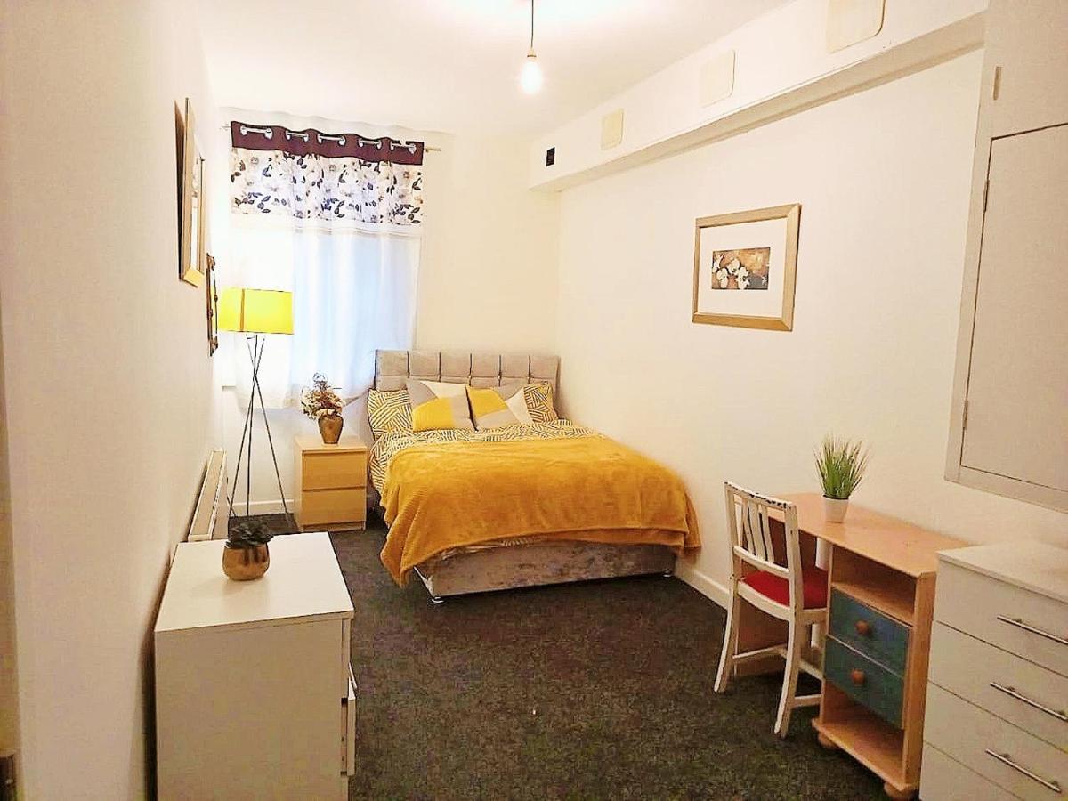 Double Room Close To Bradford University And City Centre المظهر الخارجي الصورة
