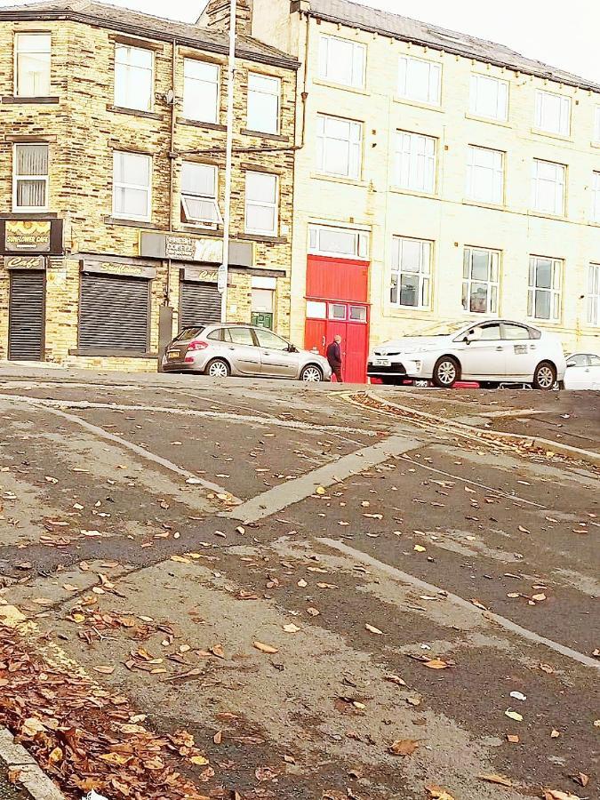 Double Room Close To Bradford University And City Centre المظهر الخارجي الصورة