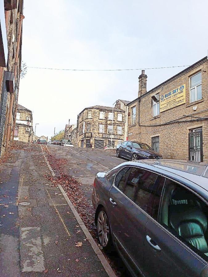 Double Room Close To Bradford University And City Centre المظهر الخارجي الصورة
